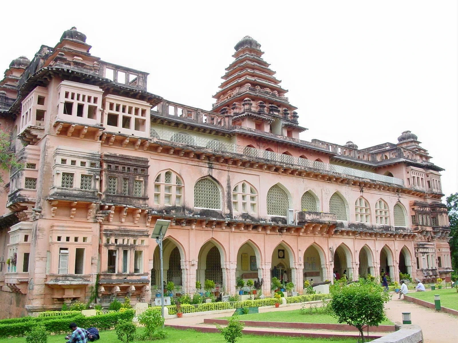 Historic palace and heritage architecture